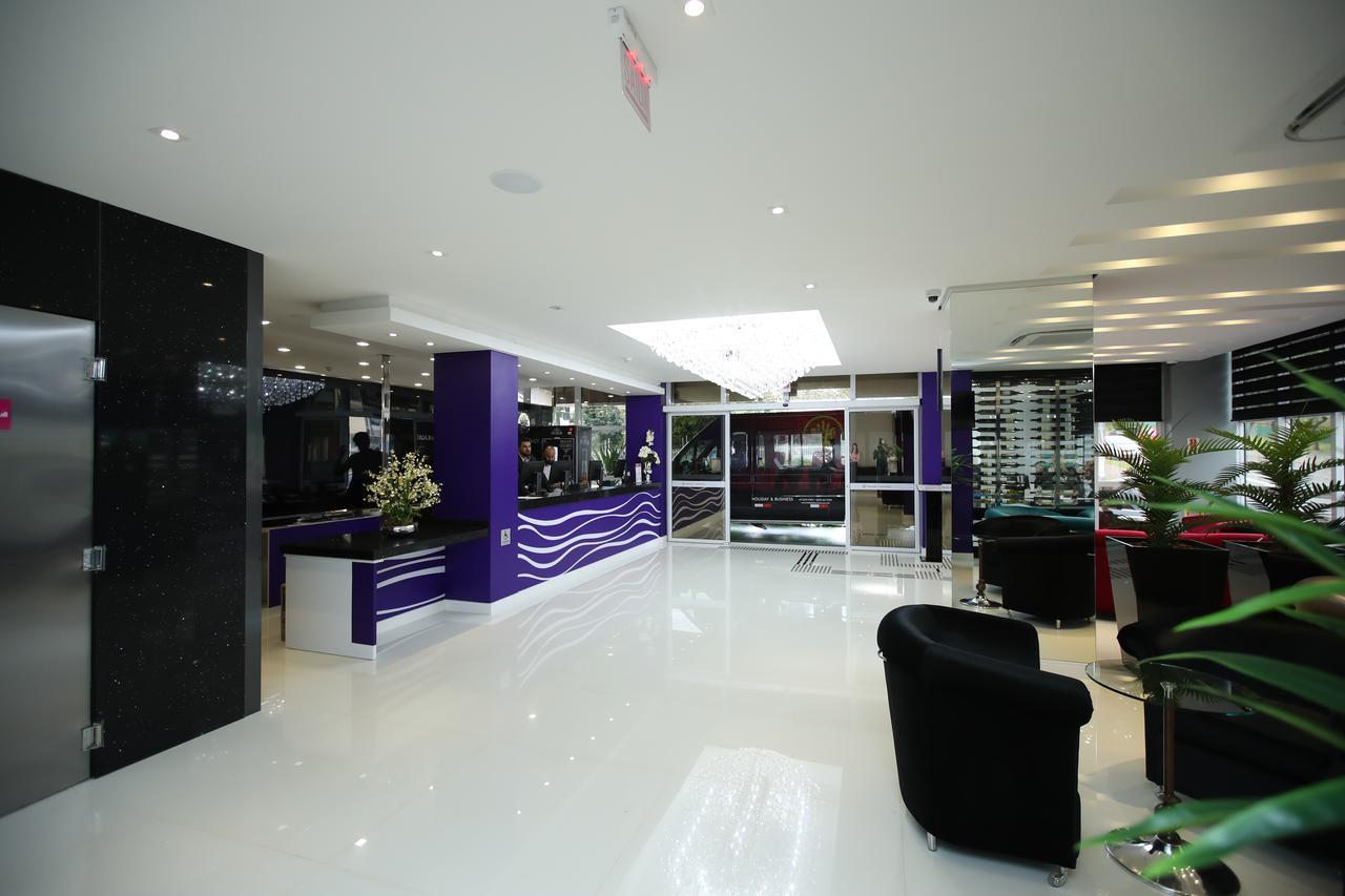 Holiday & Business Hotel - Em Frente Ao Centro De Eventos E Arena Conda Chapecó 외부 사진