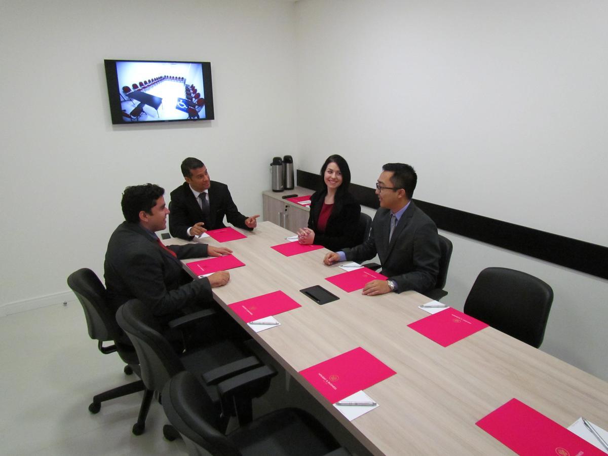 Holiday & Business Hotel - Em Frente Ao Centro De Eventos E Arena Conda Chapecó 외부 사진